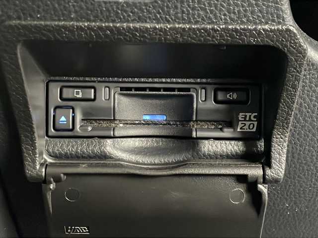 トヨタ ノア ハイブリッド 道北・旭川 2023(令5)年 1.7万km スパークリングブラックパールクリスタルシャイン /4WD//ワンオーナー//禁煙車//純正10/5型ディスプレイオーディオナビ機能付き /BT/CD/DVD/USB/HDMI/フルセグ//トヨタチームメイト//LDA//BSM//PCS//PDA//クリアランスソナー//RCTA//RCD//PKSB//SEA//RSA//LCA//ACC//FCTA//AdvanceDrive//PSD//発進遅れ告知//革巻きステアリング//ステアリングスイッチ//ハーフレザーシート//前席シートヒーター//全方位カメラ//オートライト//LEDヘッドライト//オートマチックハイビーム//フォグランプ//360度ドライブレコーダー//AC１５００W//ETC//サンシェード//ドアバイザー//ヘットライトレベライザー//社外AW冬タイヤ積み込み//純正フロアマット