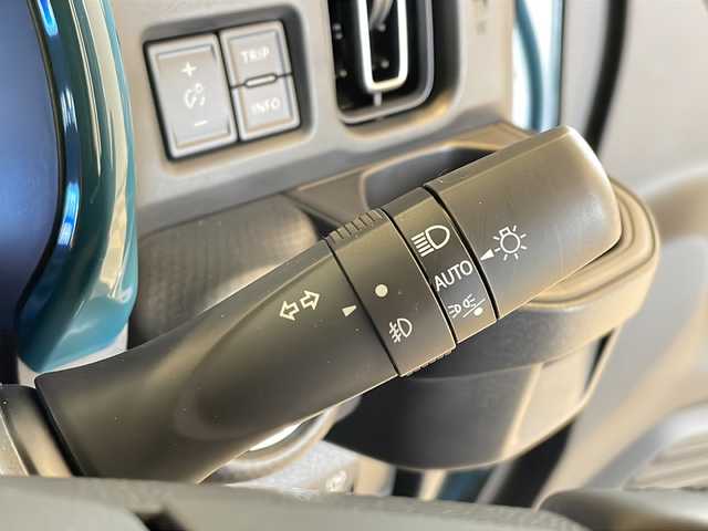 スズキ ハスラー HYBRID X 福井県 2020(令2)年 0.4万km デニムブルー ガンメタリック 2トーン セーフティサポート/・デュアルカメラブレーキサポート/・車線逸脱抑制機能/・車線逸脱警報機能/・コーナーセンサー/・ハイビームアシスト/シートヒーター/オートライト/LEDヘッドライト/フォグランプ/純正15インチアルミホイール/プッシュスタート/スマートキー×2/カーオーディオ/ステアリングスイッチ/純正フロアマット