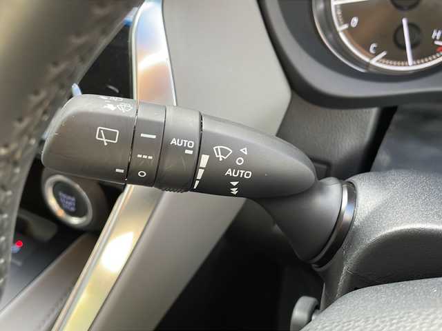 トヨタ ハリアー Z 山口県 2021(令3)年 3.8万km ホワイトパールクリスタルシャイン 純正12.3インチナビ/ミラキャスト対応/Bluetooth/純正フルセグテレビ/バックカメラ/アラウンドビューモニター/ETC2.0/トヨタセーフティセンス/クルーズコントロール/レーンキープアシスト/パワーシート/パワーバックドア/デジタルインナーミラー/スマートキー/プッシュスタート