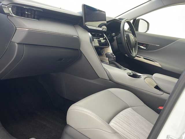 トヨタ ハリアー Z 沖縄県 2021(令3)年 3.8万km ホワイトパールクリスタルシャイン 純正ディスプレイオーディオ/　(ナビ　ラジオ　フルセグＴＶ　ＵＳＢ　Ｂｌｕｅｔｏｏｔｈ)/全方位カメラ/バックカメラ/ビルトインＥＴＣ２．０/アダプティブクルーズコントロール　(ＡＣＣ)/ヘッドアップディスプレイ　(ＨＵＤ)/デジタルインナーミラー/パワーバックドア/ハーフレザーシート/電動パーキングブレーキ/ＬＥＤヘッドライト/クリアランスソナー前後/D席パワーシート/スマートキー/スペアキー有り