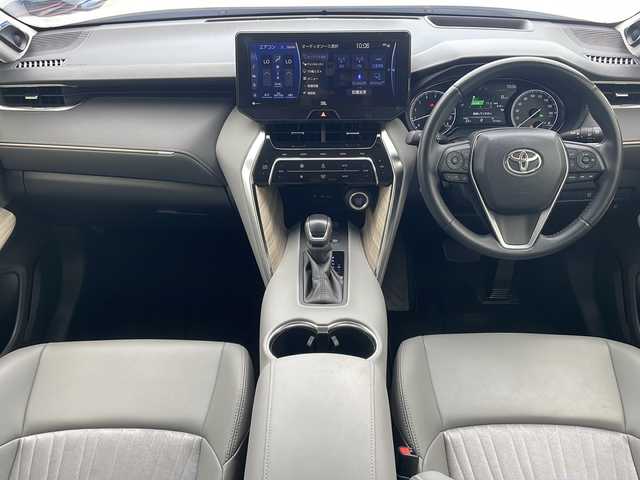トヨタ ハリアー Z 沖縄県 2021(令3)年 3.8万km ホワイトパールクリスタルシャイン 純正ディスプレイオーディオ/　(ナビ　ラジオ　フルセグＴＶ　ＵＳＢ　Ｂｌｕｅｔｏｏｔｈ)/全方位カメラ/バックカメラ/ビルトインＥＴＣ２．０/アダプティブクルーズコントロール　(ＡＣＣ)/ヘッドアップディスプレイ　(ＨＵＤ)/デジタルインナーミラー/パワーバックドア/ハーフレザーシート/電動パーキングブレーキ/ＬＥＤヘッドライト/クリアランスソナー前後/D席パワーシート/スマートキー/スペアキー有り