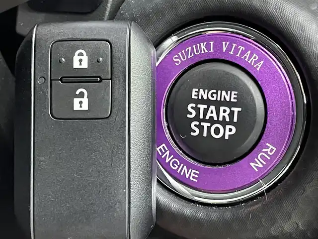 スズキ ハスラー Jスタイル 福井県 2021(令3)年 1.3万km オフブルーメタリック/ガンメタリック2トーンルーフ ４WD/ディラーオプション８インチナビ【SKX-S805】/CD/DVD/フルセグTV/Bluetooth/AM/FM/衝突軽減ブレーキ/ドライブレコーダー（前後）/ビルトインETC/オートライト /LED/フォグランプ/シートヒーター /ウィンカー/電動格納式ミラー/ルーフレール/コーナーセンサー/純正１５インチアルミ/純正フロアマット