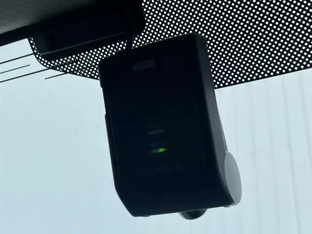 スズキ ラパン X 滋賀県 2017(平29)年 5.5万km フレンチミントパールメタリック 純正ナビ/(Bluetooth/フルセグ/CD/DVD)/衝突軽減ブレーキ/アラウンドビューモニター/アイドリングストップ/D席シートヒーター/ビルトインETC/ドアバイザー/純正ドライブレコーダー/スペアキー/USB
