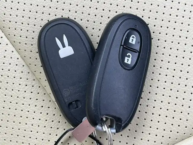 スズキ ラパン X 滋賀県 2017(平29)年 5.5万km フレンチミントパールメタリック 純正ナビ/(Bluetooth/フルセグ/CD/DVD)/衝突軽減ブレーキ/アラウンドビューモニター/アイドリングストップ/D席シートヒーター/ビルトインETC/ドアバイザー/純正ドライブレコーダー/スペアキー/USB