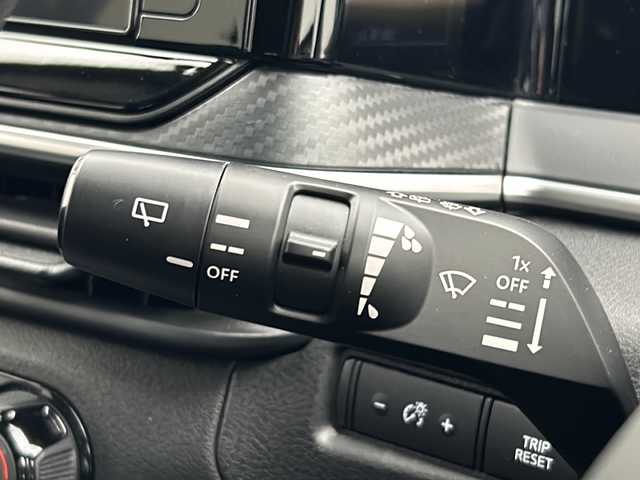 日産 ノート e－パワー X 宮城県 2022(令4)年 3.2万km スーパーブラック 純正ナビ/(AM/FM/iPod/SD/CD)/フルセグTV/Bluetooth/USB入力端子/ETC2.0/プッシュスタート/スマートキー/スペアキー/オートライト/ヘッドライトレベライザー/純正フロアマット
