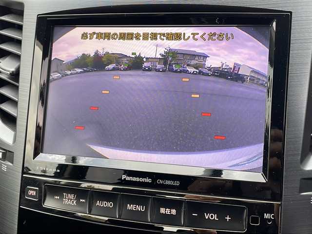 スバル レガシィ ツーリングワゴン 2．5iアイサイト 秋田県 2013(平25)年 6万km アイスシルバーメタリック 社外メモリナビ/・フルセグTV/USB/Bluetooth/・SD/CD/DVD/バックカメラ/アイサイト/前席パワーシート/アイドリングストップ/HIDヘッドライト/純正17インチAW/プッシュスタート