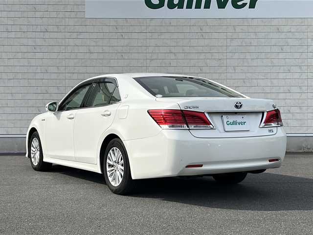 トヨタ クラウン ハイブリッド ロイヤル 茨城県 2017(平29)年 2万km ホワイトパールクリスタルシャイン ワンオーナー/レーンキープアシスト/衝突軽減/純正SDナビ/　　BT/CD/DVD/ワンセグ/バックカメラ/クルーズコントロール/純正16インチアルミホイール/HIDオートライト/オートマティックハイビーム/ドライブレコーダー/スマートキー/ETC