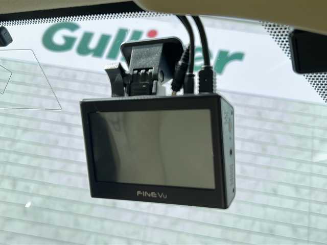 トヨタ クラウン ハイブリッド ロイヤル 茨城県 2017(平29)年 2万km ホワイトパールクリスタルシャイン ワンオーナー/レーンキープアシスト/衝突軽減/純正SDナビ/　　BT/CD/DVD/ワンセグ/バックカメラ/クルーズコントロール/純正16インチアルミホイール/HIDオートライト/オートマティックハイビーム/ドライブレコーダー/スマートキー/ETC