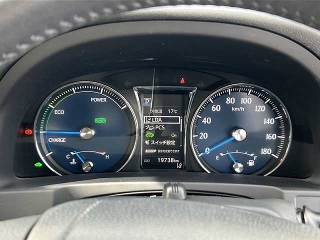 トヨタ クラウン ハイブリッド ロイヤル 茨城県 2017(平29)年 2万km ホワイトパールクリスタルシャイン ワンオーナー/レーンキープアシスト/衝突軽減/純正SDナビ/　　BT/CD/DVD/ワンセグ/バックカメラ/クルーズコントロール/純正16インチアルミホイール/HIDオートライト/オートマティックハイビーム/ドライブレコーダー/スマートキー/ETC