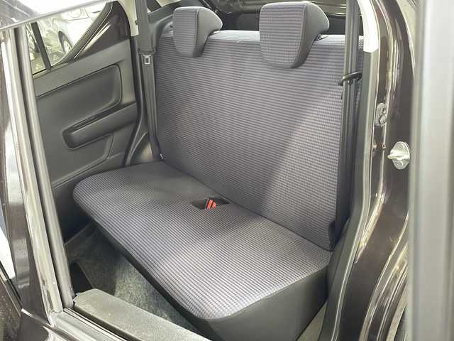 スズキ アルト S 愛媛県 2019(令1)年 1.9万km アーバンブラウンパールメタリック 走行距離18568キロ/コーナーセンサー/レーンキープアシスト/純正オーディオ/オートライト/アイドリングストップ/シートヒーター/リモコンキー/純正フロアマット