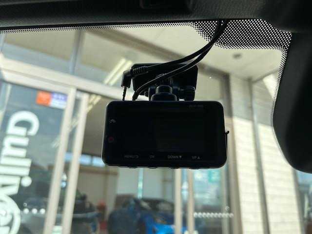 マツダ ロードスター S 埼玉県 2024(令6)年 1.8万km スノーフレイクホワイトパールマイカ 純正ディスプレイオーディオ/Bluetooth/AppleCarPlay/バックカメラ/i-ACTIVSENSE/ブラインドスポットモニター/ドライブレコーダー/LEDヘッドライト/プッシュスタート/リモコンキー/ETC/保証書/取扱説明書/スペアキー