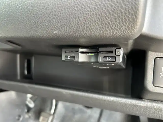 三菱 ｅＫカスタム T　セーフティPKG 熊本県 2018(平30)年 4万km アメジストブラック ワンオーナー/純正ナビ/・AM/FM/CD/DVD/SD/iPod/USB/AUX/BT/・フルセグTV/社外ドライブレコーダー/・前方/車内/横滑り防止機能/レーンキープアシスト/衝突被害軽減システム/オートマチックハイビーム/クルーズコントロール/前後コーナーセンサー/アイドリングストップ/全周囲カメラ/・バック/サイド/ETC/オートライト/・フォグランプ/・HIDライト/革巻きステアリング/・ステアリングリモコン/D席シートヒーター/電動格納ミラー/・ウィンカーミラー/ドアバイザー/純正フロアマット/純正アルミホイール/スマートキー