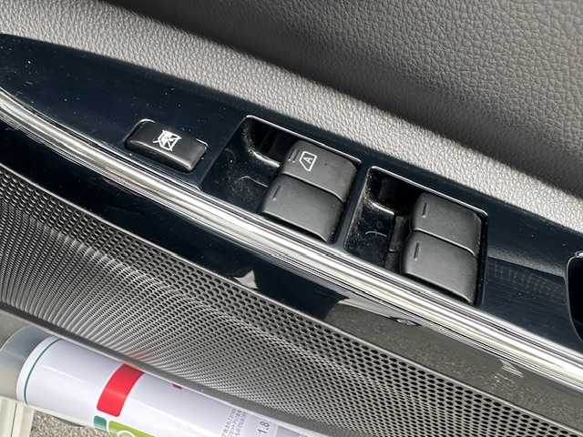 日産 デイズ ルークス ハイウェイスターX 大阪府 2020(令2)年 1.8万km ホワイトパール ナビ　/フルセグ　/Ｂｌｕｅｔｏｏｔｈ　/全方位カメラ　/パワースライドドア　/ドライブレコーダー　/ＬＥＤヘッドライト　/オートハイビーム　/革巻きハンドル　/フロアーマット　/サイドバイザー　/ＥＴＣ