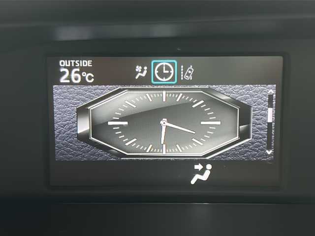 トヨタ ノア ハイブリッド Si 愛媛県 2016(平28)年 5.5万km ホワイトパールクリスタルシャイン ワンオーナー/社外メモリナビ/（CD/DVD/SD/BT/USB）/フルセグTV/バックカメラ/フリップダウンモニター/衝突軽減ブレーキ/両側パワースライドドア/スマートキー/プッシュスタート/スペアキー/アイドリングストップ/後席ロールサンシェード/保証書/取扱説明書