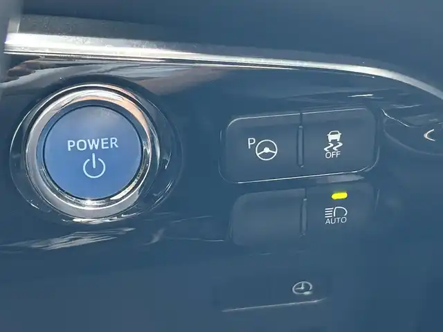 トヨタ プリウス ＰＨＶ A 群馬県 2017(平29)年 6.3万km スピリテッドアクアメタリック TRDエアロ/TRD17インチAW/純正11.6インチメモリナビ/　　【BT フルセグ USB AUX】/バックカメラ/トヨタセーフティセンス/ ・レーダークルーズコントロール/ ・プリクラッシュセーフティ / ・レーンディパーチャーアラート/ ・アダプティブハイビーム/LEDオートヘッドライト/白レザー調シートカバー/ドライブレコーダー/アイドリングストップ/コーナーセンサー/ステアリングスイッチ/電動格納ウィンカーミラー/フォグランプ/スマートキー/ETC