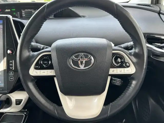 トヨタ プリウス ＰＨＶ A 群馬県 2017(平29)年 6.3万km スピリテッドアクアメタリック TRDエアロ/TRD17インチAW/純正11.6インチメモリナビ/　　【BT フルセグ USB AUX】/バックカメラ/トヨタセーフティセンス/ ・レーダークルーズコントロール/ ・プリクラッシュセーフティ / ・レーンディパーチャーアラート/ ・アダプティブハイビーム/LEDオートヘッドライト/白レザー調シートカバー/ドライブレコーダー/アイドリングストップ/コーナーセンサー/ステアリングスイッチ/電動格納ウィンカーミラー/フォグランプ/スマートキー/ETC