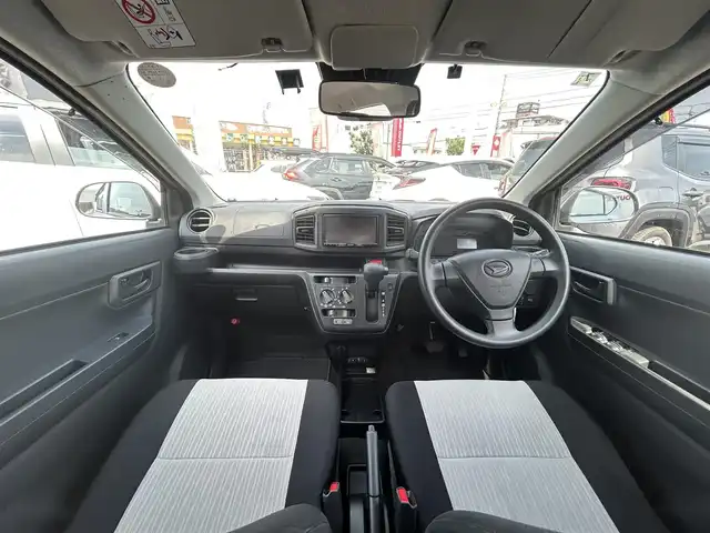 ダイハツ ミラ イース L SAⅢ 群馬県 2020(令2)年 6.2万km ブライトシルバーメタリック 社外メモリナビ/SD・Bluetooth/ETC/リモコンキー/横滑り防止装置/アイドリングストップ/スマートアシストIII/・衝突回避支援ブレーキ機能/・衝突警報機能（対車両・対歩行者）/・車線逸脱警報機能/・誤発進抑制制御機能/・先行車発進お知らせ機能/・コーナーセンサー（前方・後方）/・オートハイビーム