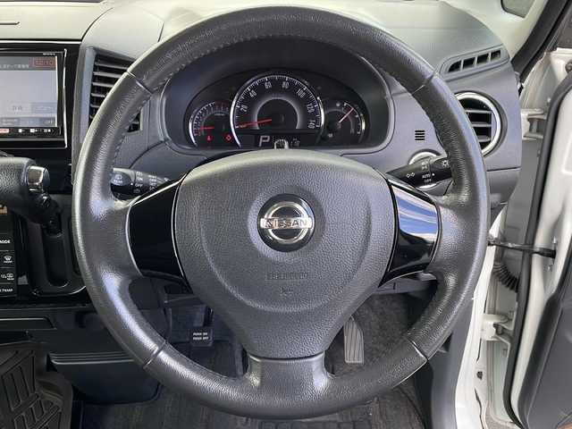 日産 ルークス ハイウェイスター ターボ 福島県 2012(平24)年 7.9万km スノーパールホワイト /４ＷＤ//ターボ//純正ＳＤナビ//ＣＤ・ＤＶＤ・ＢＴ・フルセグ//両側パワースライド//バックカメラ//ＨＩＤヘッドライト//インテリジェントキー//Ｄ席シートヒーター//ミラーヒーター//社外エンジンスターター//社外１４インチアルミ//保証書//取説//スペアキー