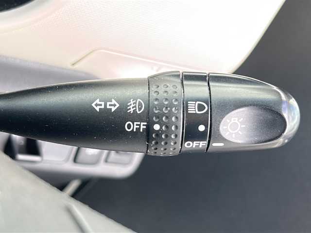 ダイハツ ミラ ココア プラスX 三重県 2013(平25)年 5.3万km パールホワイトⅢ スペアキー /ルーフレール /純正フロアマット/アイドリングストップ/ABS/純正ドアバイザー /AM/FM/CD/AUX　/禁煙車