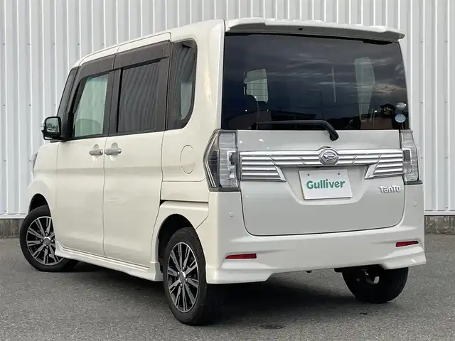 ダイハツ タント カスタム X トップED SA Ⅲ 福岡県 2017(平29)年 8.8万km パールホワイトⅢ ワンオーナー/スマートアシスト/衝突軽減/レーンキープアシスト/純正ナビ（ＮＳＺＰ－Ｗ６７Ｄ）/フルセグTV/CD/DVD/BT/SD/AM/FM/バックカメラ/パワースライドドア/シートヒーター/オートハイビーム/ＬＥＤオートライト/フォグランプ/ビルトインETC/スマートキー/プッシュスタート/ロールサンシェード/ベンチシート