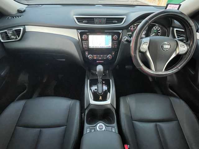 日産 エクストレイル ハイブリッド モード・プレミア オーテック30th 茨城県 2017(平29)年 3万km ダークメタルグレー 純正ナビ/-BT/AM/FM/CD/TV/ワンオーナー /クルーズコントロール /ETC /全方位カメラ /ドライブレコーダー /レザーシート /D席N席シートヒーター /ルーフレール/コーナーセンサー前後 /LEDヘッドライト/衝突軽減システム/純正アルミホイール/純正フロアマット/スペアキー２本/スマートキー/4WD/プッシュスタート