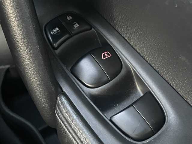 日産 エクストレイル ハイブリッド モード・プレミア オーテック30th 茨城県 2017(平29)年 3万km ダークメタルグレー 純正ナビ/-BT/AM/FM/CD/TV/ワンオーナー /クルーズコントロール /ETC /全方位カメラ /ドライブレコーダー /レザーシート /D席N席シートヒーター /ルーフレール/コーナーセンサー前後 /LEDヘッドライト/衝突軽減システム/純正アルミホイール/純正フロアマット/スペアキー２本/スマートキー/4WD/プッシュスタート