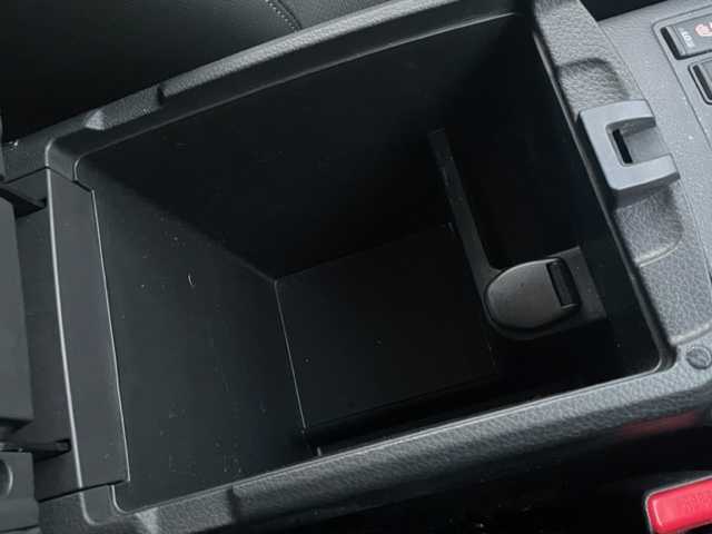 日産 エクストレイル ハイブリッド モード・プレミア オーテック30th 茨城県 2017(平29)年 3万km ダークメタルグレー 純正ナビ/-BT/AM/FM/CD/TV/ワンオーナー /クルーズコントロール /ETC /全方位カメラ /ドライブレコーダー /レザーシート /D席N席シートヒーター /ルーフレール/コーナーセンサー前後 /LEDヘッドライト/衝突軽減システム/純正アルミホイール/純正フロアマット/スペアキー２本/スマートキー/4WD/プッシュスタート