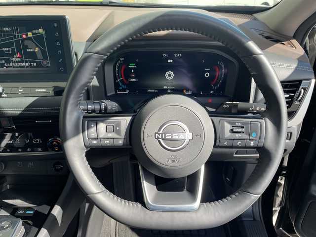 日産 エクストレイル X e－4ORCE 愛知県 2023(令5)年 3.7万km ダイヤモンドブラック 純正12.3型ディズプレイオーディオナビ/全方位カメラ/プロパイロット/シートヒーター/バックカメラ/パワーシート/コーナーセンサー/純正アルミホイール/ルーフレール/ETC2.0/ブラインドスポットモニター/LEDヘッドライト/ステアリングヒーター/インテリジェントミラー/衝突軽減システム/フルセグ/Bluetooth/ステアリングスイッチ/スマートキー/プッシュスタート