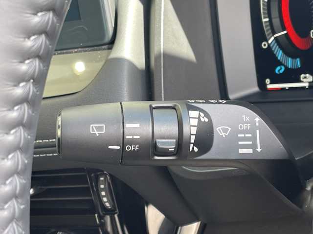 日産 エクストレイル X e－4ORCE 愛知県 2023(令5)年 3.7万km ダイヤモンドブラック 純正12.3型ディズプレイオーディオナビ/全方位カメラ/プロパイロット/シートヒーター/バックカメラ/パワーシート/コーナーセンサー/純正アルミホイール/ルーフレール/ETC2.0/ブラインドスポットモニター/LEDヘッドライト/ステアリングヒーター/インテリジェントミラー/衝突軽減システム/フルセグ/Bluetooth/ステアリングスイッチ/スマートキー/プッシュスタート