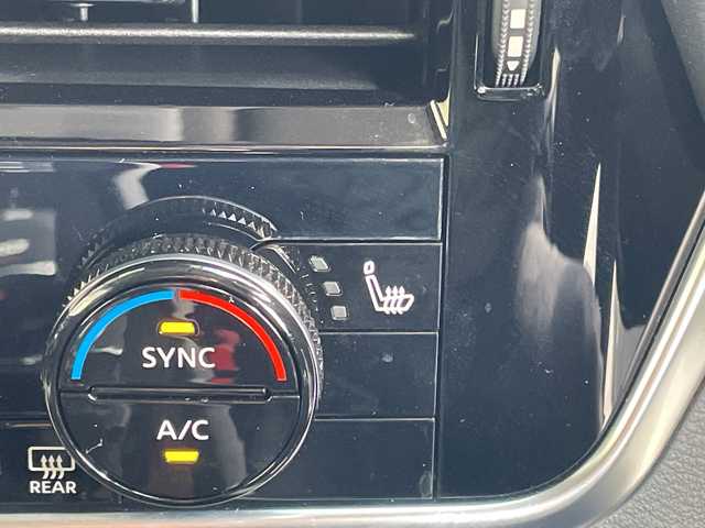 日産 エクストレイル X e－4ORCE 愛知県 2023(令5)年 3.7万km ダイヤモンドブラック 純正12.3型ディズプレイオーディオナビ/全方位カメラ/プロパイロット/シートヒーター/バックカメラ/パワーシート/コーナーセンサー/純正アルミホイール/ルーフレール/ETC2.0/ブラインドスポットモニター/LEDヘッドライト/ステアリングヒーター/インテリジェントミラー/衝突軽減システム/フルセグ/Bluetooth/ステアリングスイッチ/スマートキー/プッシュスタート