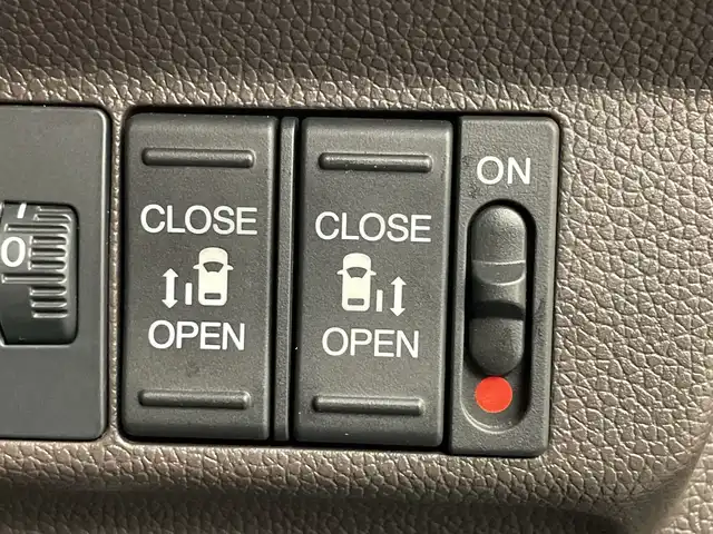 ホンダ フリード G ホンダセンシング 群馬県 2016(平28)年 5.5万km ブルーホライゾンM 純正ナビ　フルセグＴＶ　バックカメラ　アダプティブクルーズコントロール　衝突被害軽減ブレーキ　レーンアシスト　両側電動スライドドア　オートライト　ステアリングスイッチ　ＥＴＣ　スマートキー　禁煙車