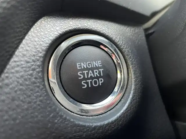 トヨタ ＲＡＶ４ X 熊本県 2021(令3)年 4.3万km アティチュードブラックマイカ ワンオーナー/衝突軽減ブレーキ/純正ディスプレイオーディオ/バックカメラ/ビルトインETC/純正18インチAW/レーダークルーズ/LEDヘッドライト/オートライト/フォグライト/前後コーナーセンサー/横滑り防止装置/ウィンカーミラー/純正フロアマット/新車保証書/取扱説明書/スマートスペアキー×1本