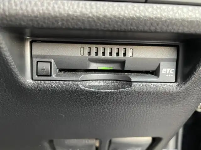 トヨタ ＲＡＶ４ X 熊本県 2021(令3)年 4.3万km アティチュードブラックマイカ ワンオーナー/衝突軽減ブレーキ/純正ディスプレイオーディオ/バックカメラ/ビルトインETC/純正18インチAW/レーダークルーズ/LEDヘッドライト/オートライト/フォグライト/前後コーナーセンサー/横滑り防止装置/ウィンカーミラー/純正フロアマット/新車保証書/取扱説明書/スマートスペアキー×1本