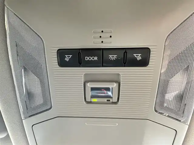 トヨタ ＲＡＶ４ X 熊本県 2021(令3)年 4.3万km アティチュードブラックマイカ ワンオーナー/衝突軽減ブレーキ/純正ディスプレイオーディオ/バックカメラ/ビルトインETC/純正18インチAW/レーダークルーズ/LEDヘッドライト/オートライト/フォグライト/前後コーナーセンサー/横滑り防止装置/ウィンカーミラー/純正フロアマット/新車保証書/取扱説明書/スマートスペアキー×1本