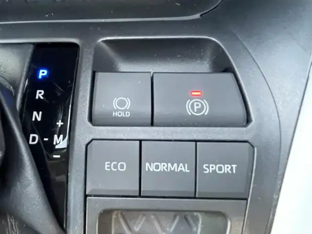 トヨタ ＲＡＶ４ X 熊本県 2021(令3)年 4.3万km アティチュードブラックマイカ ワンオーナー/衝突軽減ブレーキ/純正ディスプレイオーディオ/バックカメラ/ビルトインETC/純正18インチAW/レーダークルーズ/LEDヘッドライト/オートライト/フォグライト/前後コーナーセンサー/横滑り防止装置/ウィンカーミラー/純正フロアマット/新車保証書/取扱説明書/スマートスペアキー×1本