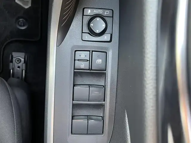 トヨタ ＲＡＶ４ X 熊本県 2021(令3)年 4.3万km アティチュードブラックマイカ ワンオーナー/衝突軽減ブレーキ/純正ディスプレイオーディオ/バックカメラ/ビルトインETC/純正18インチAW/レーダークルーズ/LEDヘッドライト/オートライト/フォグライト/前後コーナーセンサー/横滑り防止装置/ウィンカーミラー/純正フロアマット/新車保証書/取扱説明書/スマートスペアキー×1本