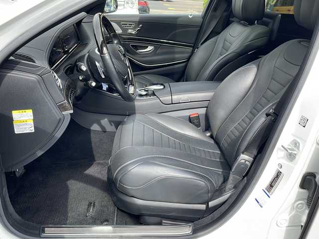 メルセデス・ベンツ Ｓ５５０Ｌ 東京都 2014(平26)年 6.2万km ダイヤモンドホワイト ショーファーP　/新車時保証書　整備記録簿　取扱説明書/ナイトビューアシスト　/ヘッドアップディスプレイ/PRE-SAFEブレーキ	/DTR＋ステアリング	/ブラインドウスポット	/レーンキープアシスト	/アイドリングストップ	/純正HDDナビ/フルセグTV	/SD/CD/DVD/REC/BT/USB/360度カメラ　ETC【DSRC】	/ブルメスター/リヤエンターテイメント/レザーシート　サンルーフ/全席シートヒーター/全席ベンチレーター/メモリー付パワーシート	/スマートキー×2本/パークトロニック	/LEDヘッドライト/オートライト	/パドルシフト付皮巻きハンドル	/パワーバックドア	/AMG18インチアルミ