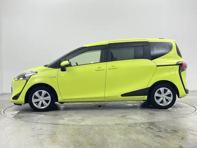 トヨタ シエンタ ハイブリッド ファンベースG 群馬県 2020(令2)年 7.5万km エアーイエロー 純正９型ナビ　全周囲カメラ　衝突被害軽減ブレーキ　車線逸脱警報　オートマチックハイビーム　両側パワースライドドア　クルーズコントロール　クリアランスソナー　前後ドライブレコーダー　ＥＴＣ　禁煙車