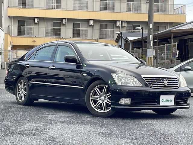 トヨタ クラウン ロイヤル ロイヤルサルーン プレミアムED 大阪府 2007(平19)年 8.9万km 黒 メーカー純正HDDナビ/バックモニター/ビルトインETC/社外１７インチAW/前席パワーシート/HIDヘッドライト/フォグランプ/革巻きステアリング/クルーズコントロール/電動格納ミラー/プラズマクラスター/ドアバイザー/保証書/取扱説明書/スペアキー1本