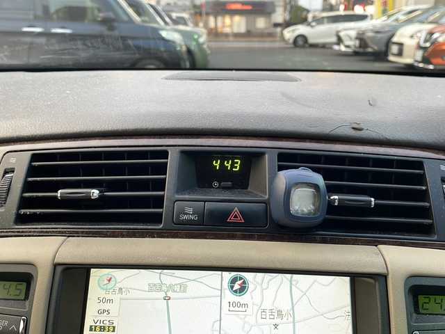 トヨタ クラウン ロイヤル ロイヤルサルーン プレミアムED 大阪府 2007(平19)年 8.9万km 黒 メーカー純正HDDナビ/バックモニター/ビルトインETC/社外１７インチAW/前席パワーシート/HIDヘッドライト/フォグランプ/革巻きステアリング/クルーズコントロール/電動格納ミラー/プラズマクラスター/ドアバイザー/保証書/取扱説明書/スペアキー1本