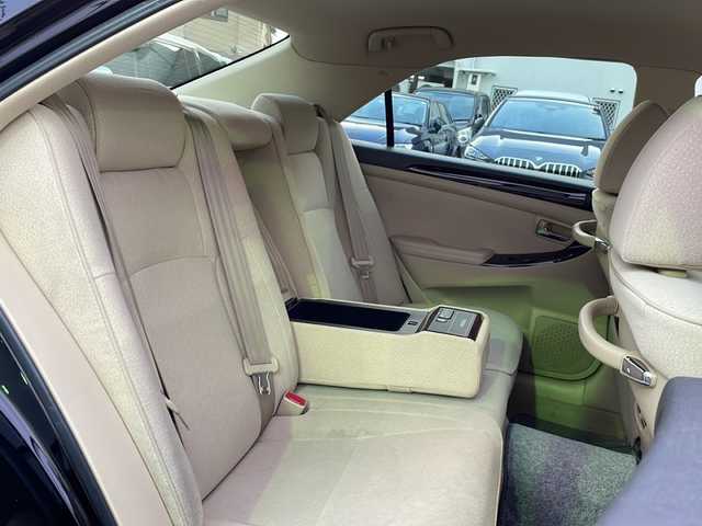 トヨタ クラウン ロイヤル ロイヤルサルーン プレミアムED 大阪府 2007(平19)年 8.9万km 黒 メーカー純正HDDナビ/バックモニター/ビルトインETC/社外１７インチAW/前席パワーシート/HIDヘッドライト/フォグランプ/革巻きステアリング/クルーズコントロール/電動格納ミラー/プラズマクラスター/ドアバイザー/保証書/取扱説明書/スペアキー1本