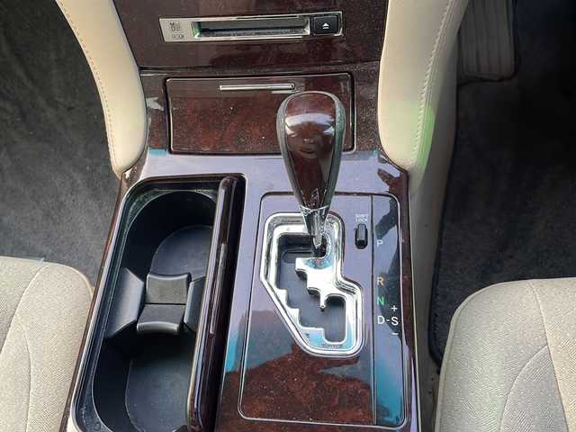 トヨタ クラウン ロイヤル ロイヤルサルーン プレミアムED 大阪府 2007(平19)年 8.9万km 黒 メーカー純正HDDナビ/バックモニター/ビルトインETC/社外１７インチAW/前席パワーシート/HIDヘッドライト/フォグランプ/革巻きステアリング/クルーズコントロール/電動格納ミラー/プラズマクラスター/ドアバイザー/保証書/取扱説明書/スペアキー1本