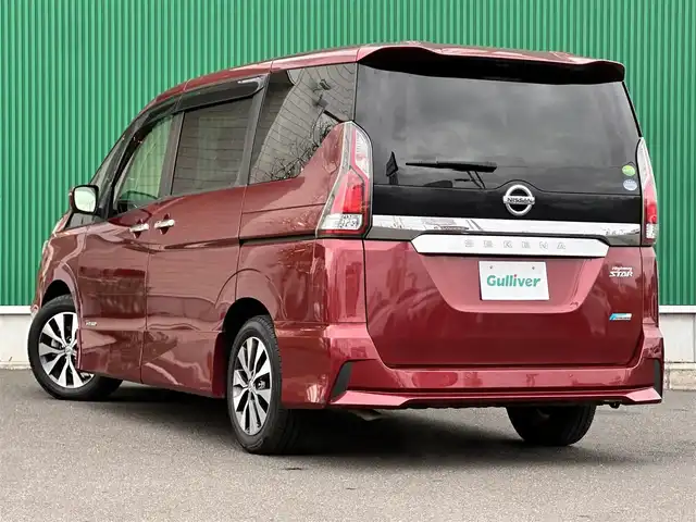 日産 セレナ ハイウェイスター 宮城県 2017(平29)年 2.1万km マルーンレッド セーフティパックB/・プロパイロット/・車線逸脱防止支援システム/・SRSエアバッグ（サイド/カーテン）/・アラウンドビューモニター/・スマートルームミラー/・ステアリングスイッチ/・踏み間違い衝突防止アシスト/・インテリジェントパーキングアシスト/・進入禁止標識検知/・ふらつき警報/・フロント＆バックソナー/・ヒーター付ドアミラー/・オートブレーキホールド/ハンズフリーパワースライドドア（両側）/16インチアルミホイール/LEDヘッドランプ/快適パック/・シートバックポケット（運転席/助手席）/・パーソナルテーブル（3列目）/・USB電源ソケット（2列目/3列目）/・2列目超ロングスライド/横スライドシート/・3列目シートスライド機構/＝＝＝/エマージェンシーブレーキ/車線逸脱警報/純正9インチナビ（MM516D-L）/・CD/DVD/・Bluetooth/・フルセグTV/ビルトインETC/ドライブレコーダー/革巻きステアリング/オートライト/スマートキー＆プッシュスタート/スペアキー/電動格納ミラー/純正フロアマット