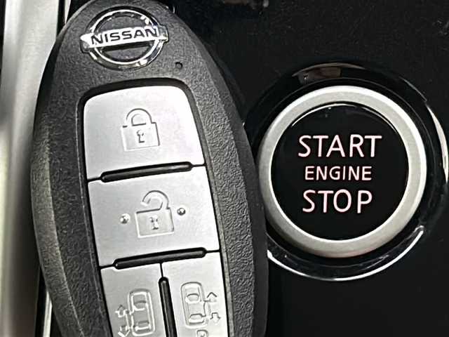 日産 セレナ 宮城県 2019(平31)年 5.4万km ブリリアントホワイトパール 両側パワースライドドア/ハンズフリースライドドア/純正9インチナビ/(AM/FM/iPod/SD/TV/USB/BT/AUX/HDMI/CD/DVD/Blu-ray)/全方位カメラ/防水シート/ETC/純正前方ドライブレコーダー/クルーズコントロール/プッシュスタート/スマートキー/スペアキー/オートライト/LEDヘッドライト/フォグランプ/純正16インチアルミホイール