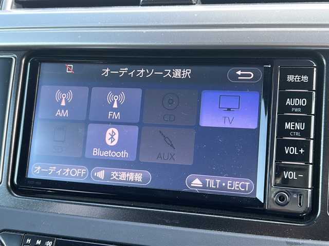 トヨタ ランドクルーザー プラド TXLパッケージ G－フロンティア 秋田県 2017(平29)年 5.6万km ヴィンテージブラウンパールクリスタルシャイン ・純正ナビ/・CD再生可能/・ワンセグTV/・Ｂｌｕｅｔｏｏｔｈ/・ムーンルーフ/・ＥＴＣ/・ドラレコ/・バックカメラ/・レザーシート/・前席パワーシート/・シートヒーター/・クルーズコントロール/・純正フロアマット/・前後コーナーセンサー/・横滑り防止装置