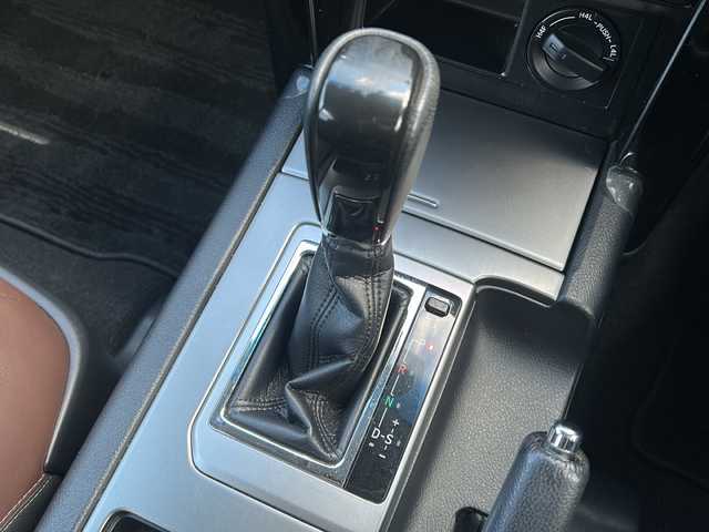 トヨタ ランドクルーザー プラド TXLパッケージ G－フロンティア 秋田県 2017(平29)年 5.6万km ヴィンテージブラウンパールクリスタルシャイン ・純正ナビ/・CD再生可能/・ワンセグTV/・Ｂｌｕｅｔｏｏｔｈ/・ムーンルーフ/・ＥＴＣ/・ドラレコ/・バックカメラ/・レザーシート/・前席パワーシート/・シートヒーター/・クルーズコントロール/・純正フロアマット/・前後コーナーセンサー/・横滑り防止装置