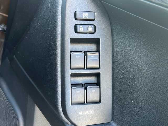 トヨタ ランドクルーザー プラド TXLパッケージ G－フロンティア 秋田県 2017(平29)年 5.6万km ヴィンテージブラウンパールクリスタルシャイン ・純正ナビ/・CD再生可能/・ワンセグTV/・Ｂｌｕｅｔｏｏｔｈ/・ムーンルーフ/・ＥＴＣ/・ドラレコ/・バックカメラ/・レザーシート/・前席パワーシート/・シートヒーター/・クルーズコントロール/・純正フロアマット/・前後コーナーセンサー/・横滑り防止装置