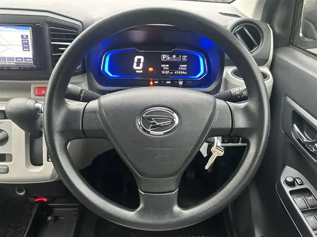 ダイハツ ミラ イース X SAⅢ 大阪府 2018(平30)年 4.8万km ホワイト 社外SDナビ/バックカメラ/衝突被害軽減システム/横滑り防止装置/オートマチックハイビーム/アイドリングストップ/純正フロアマット/純正LEDライト/ETC/ドライブレコーダー/スペアキー2本/保証書/取扱説明書