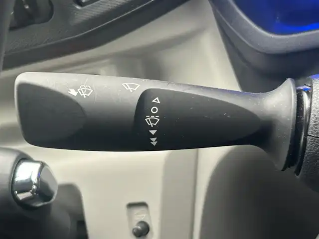 ダイハツ ミラ イース X SAⅢ 大阪府 2018(平30)年 4.8万km ホワイト 社外SDナビ/バックカメラ/衝突被害軽減システム/横滑り防止装置/オートマチックハイビーム/アイドリングストップ/純正フロアマット/純正LEDライト/ETC/ドライブレコーダー/スペアキー2本/保証書/取扱説明書