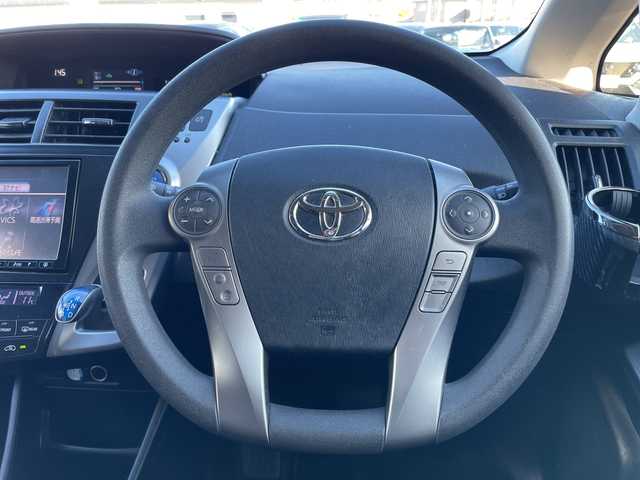 トヨタ プリウス α S 栃木県 2016(平28)年 7.5万km ホワイトパールクリスタルシャイン 純正HDDナビ/品番:NHZN-X61G/Bluetooth/TV/CD/DVD/バックカメラ/前後ドライブレコーダー/ETC/横滑り防止装置/盗難防止装置/パーキングアシスト/オートライト/LEDヘッドライト/フォグランプ/ドアバイザー/プッシュスタート/スマートキー(スペアキー有)/社外16インチアルミホイール/取扱説明書/純正ホイール・サマータイヤ積込